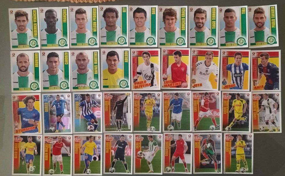 Lote de cromos "Futebol 2013-14" (lista na última foto)