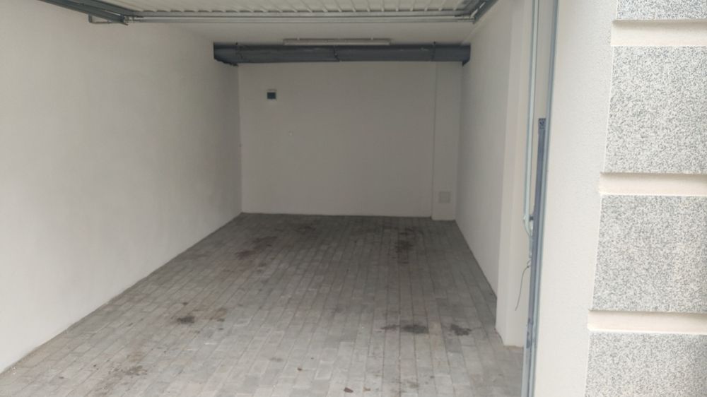 Garaż suchy i czysty, prąd Jar Watzenrodego, Strobanda Harmonia Botani