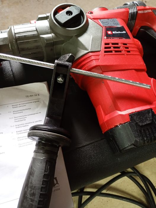 Młotowiertarka udarowa