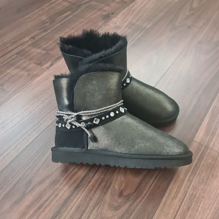 Женские      Угги