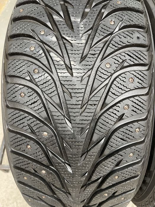 Шини зимові шип R19 255 50 Yokohama ICE Склад Осокорки RLX