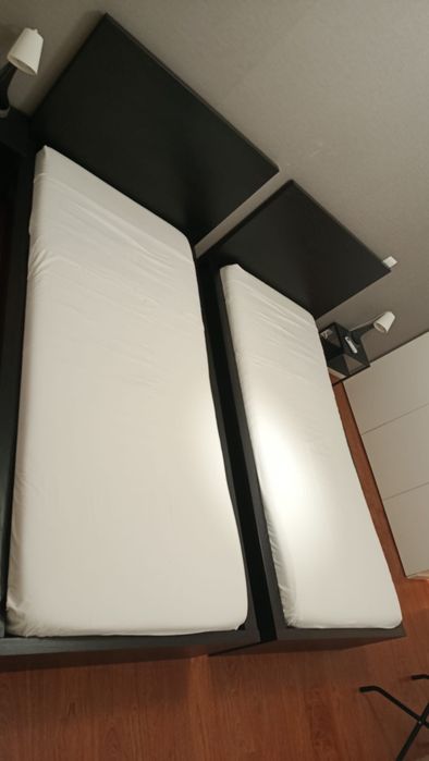 Cama individual com colchão x2