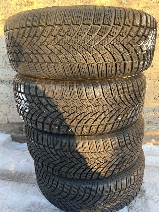 Шини зимові з дисками 215/60/r16