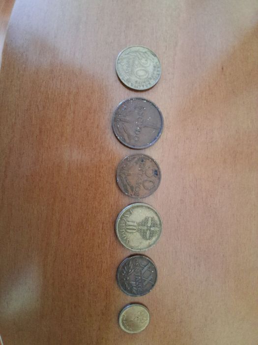 Moedas muito antigas.