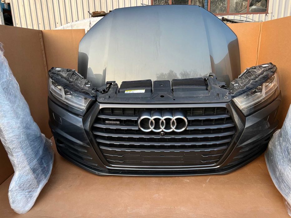 Audi Q7 Бампер запчастини ауді ку7 запчасти