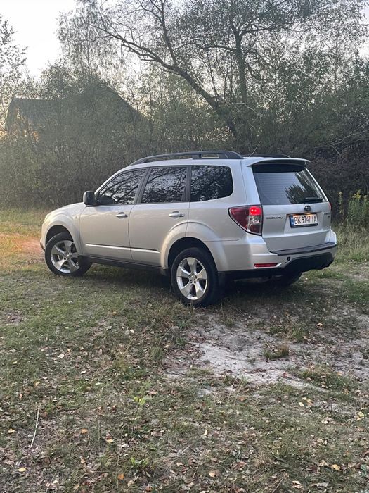 Subaru Forester 2008• 2.0 дизель • МКПП • повний привід
