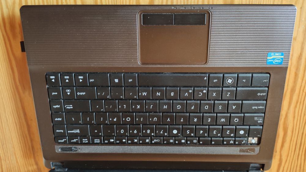 laptop asus sprawny,  brak baterii