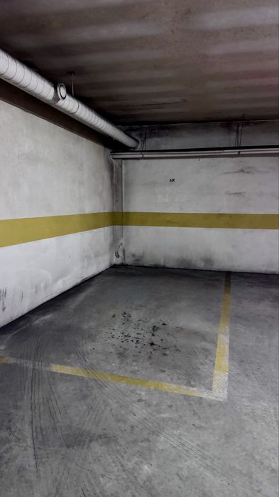 Arrendo lugar de garagem