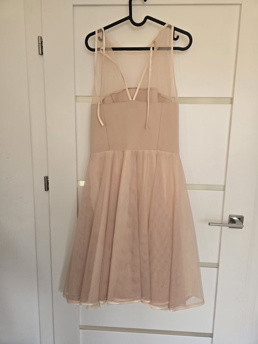 Sukienka elegancka rozm 42