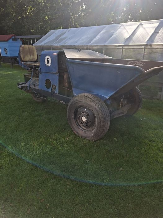 Wozidlo Budowlane Dumper 1