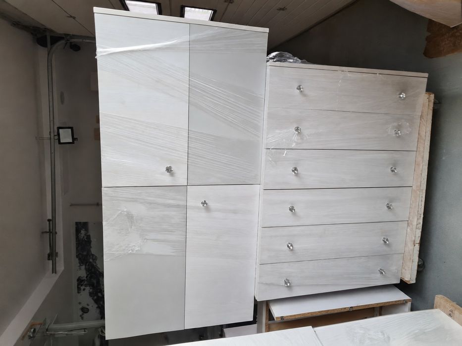 Łóżko 80x200 z szufladami
