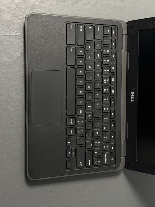 Chrome Book Dell 11” 3180
