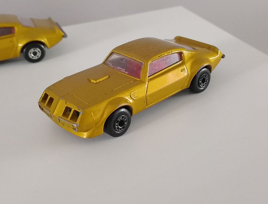 Matchbox Pontiac stary resorak