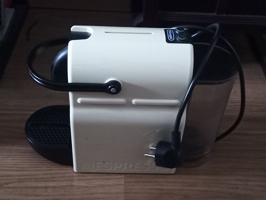 Maquina de café Nespresso Delonghi para peças