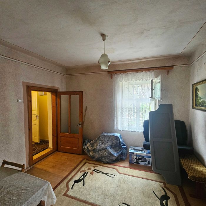Продаж будинку в Сваляві цегляного