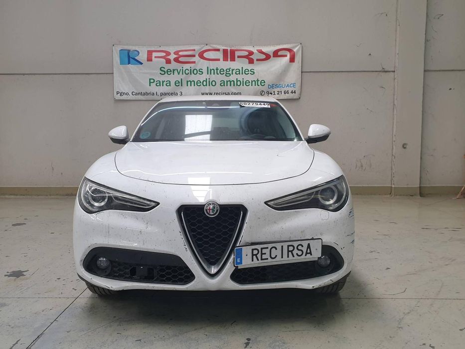 Câmera De Visualização Frontal Alfa Romeo Stelvio 630