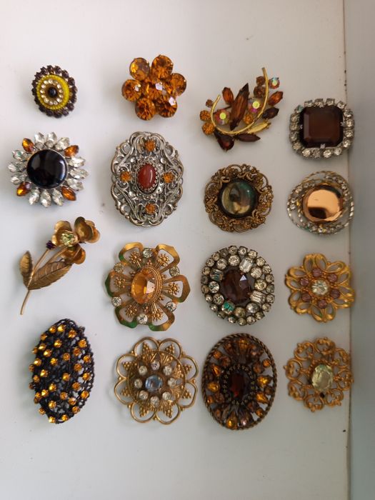 Винтажная брошь из ссср