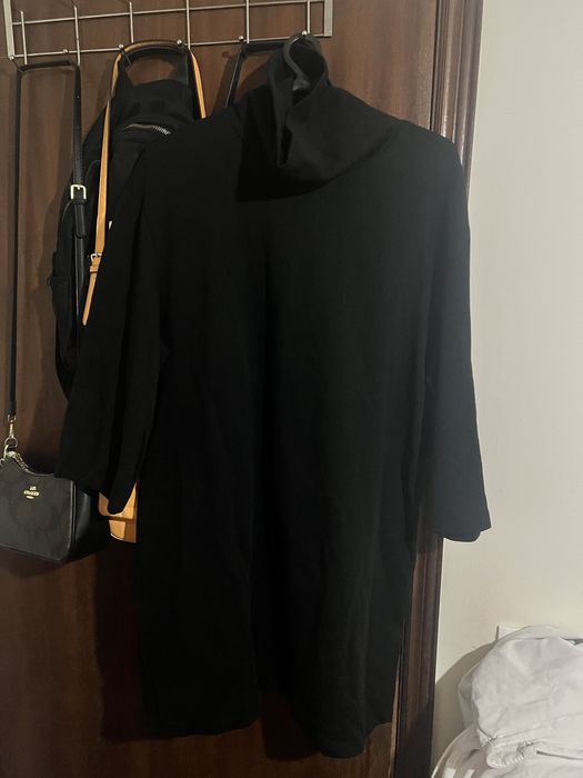 Vestido com gola Zara