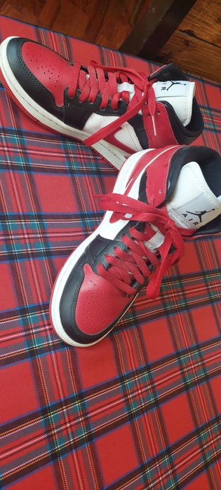 Oryginalne Nike Air Jordan 1 mid rozm. 36