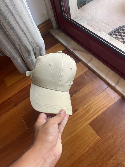 Chapéu da Calvin Klein