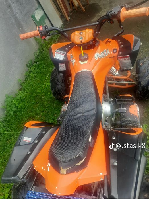 Продається дитячий квадроцикл 125см3