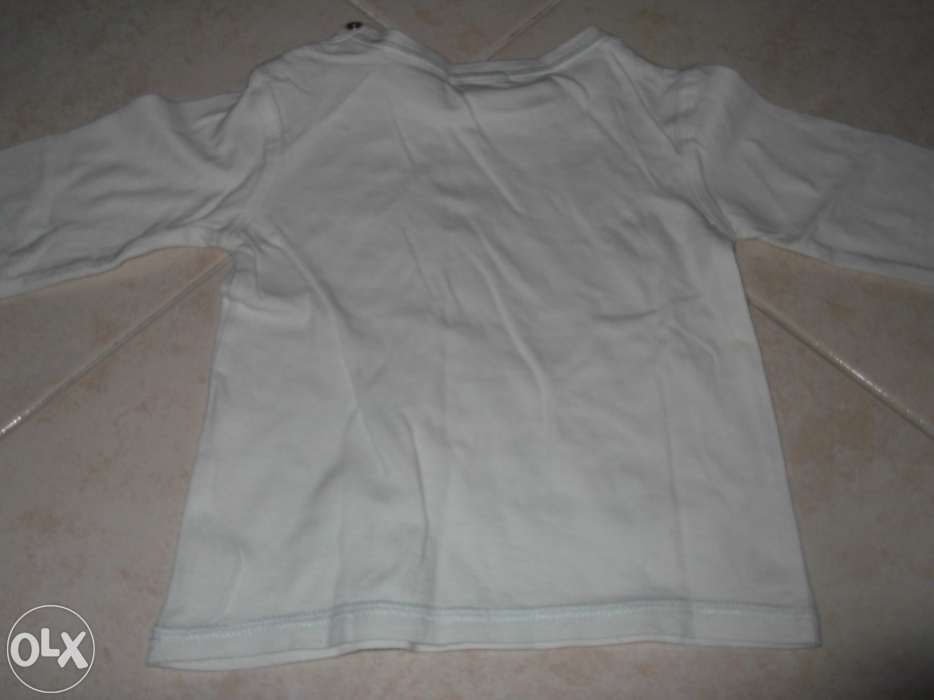 Blusa para criança até 80 cm,como nova.