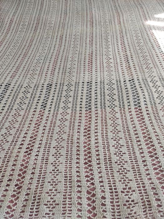 Покрывало вязанное