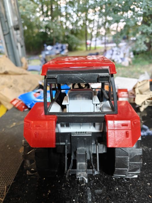 Bruder traktor case