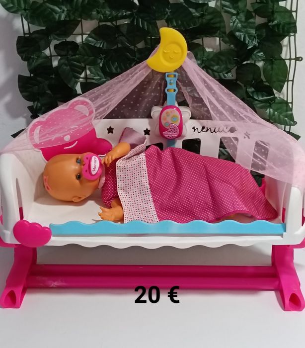 Várias bonecas, Nancy , Nenuco e outras