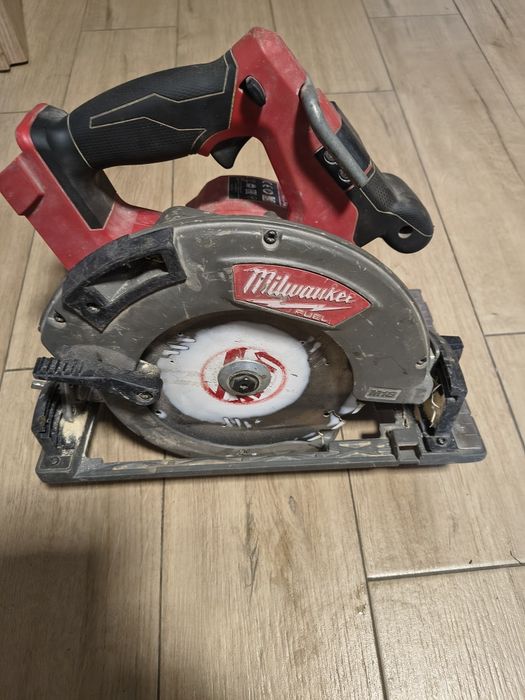 Pilarka Tarczowa Milwaukee M18 FCSG66