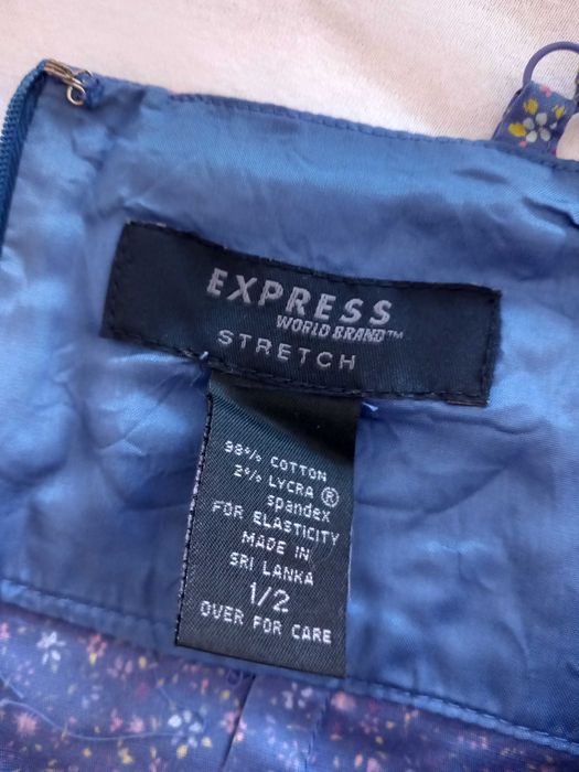 2 vestidos novos tamanho S