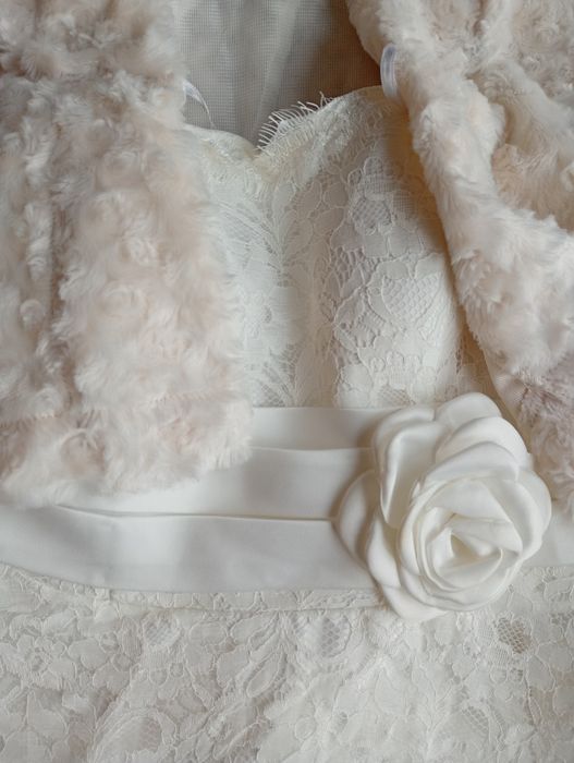 Suknia r. 38-40 ślub przyjęcie koronka plus futerko bolerko