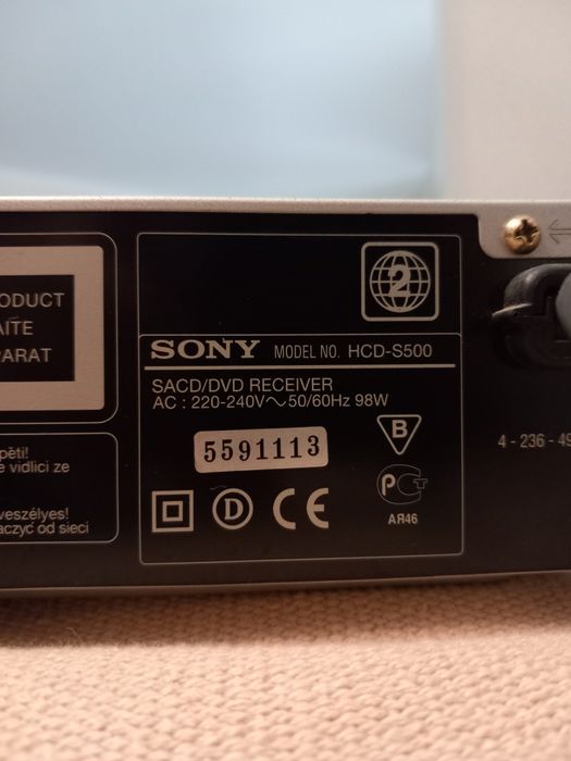 Leitor de CD's Sony HCD-S500 juntamente com Sistema de Som Sony