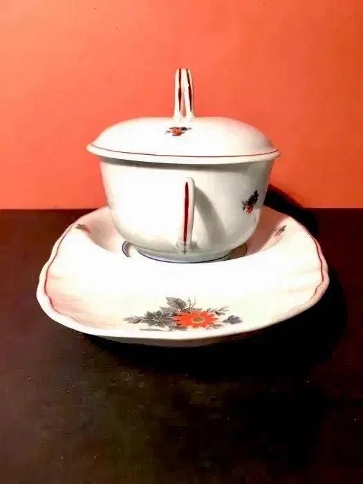VISTA ALEGRE - 1922 a 1947 - chávena de pequeno almoço
