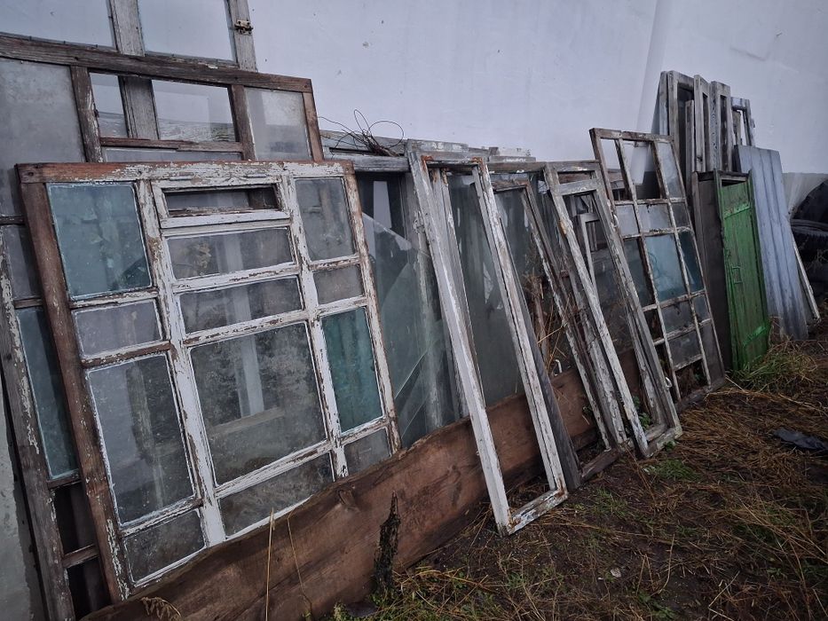 Двері вікна рами