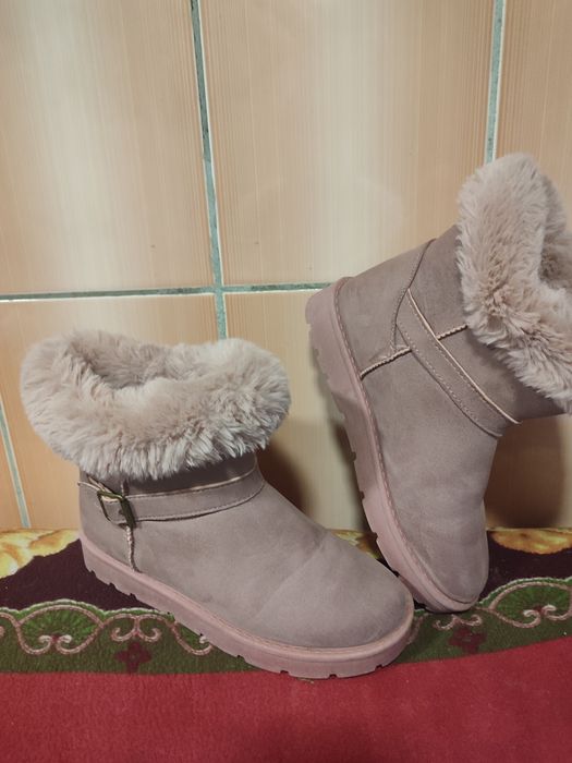 Сапоги женские весенние
