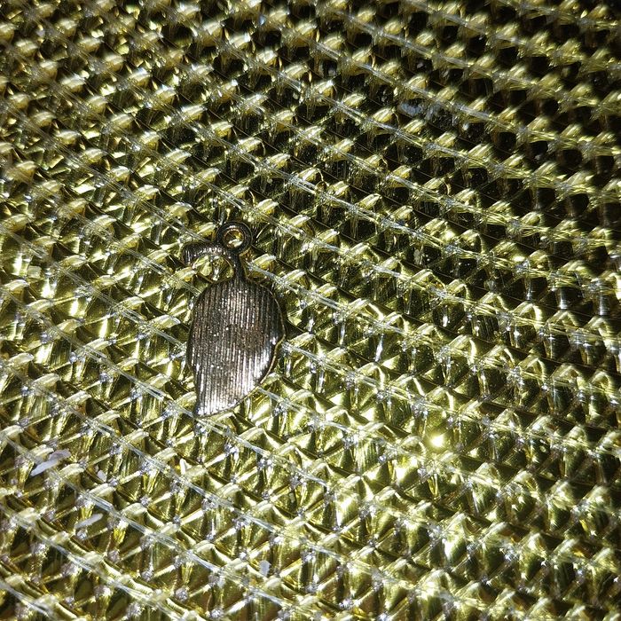 Zawieszka charms liść.