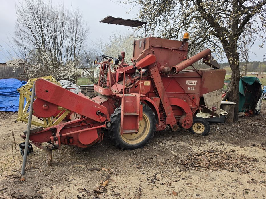 Kombajn fahr m44