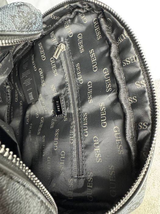 Сумка чоловіча Guess