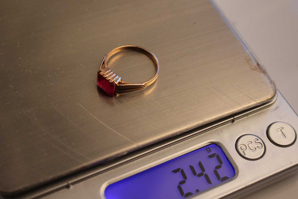 Pierścionek rubin 14ct/583 2,43 g radziecki ZSRR