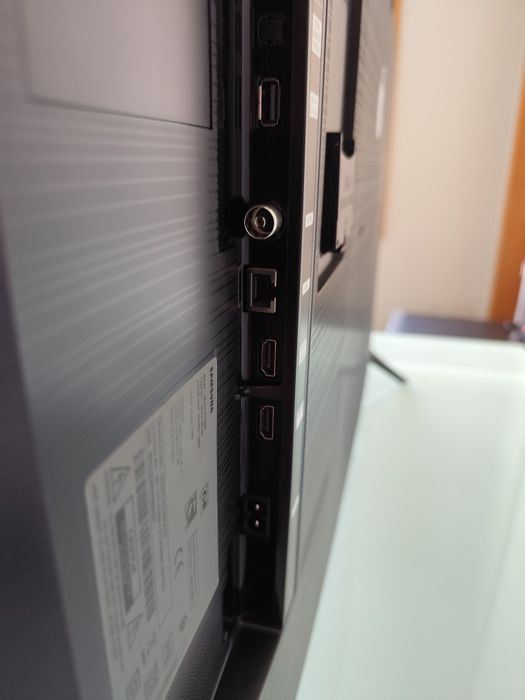 TV SAMSUNG UHD 43pol