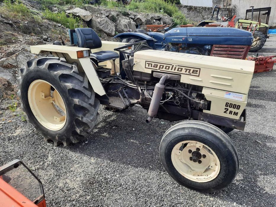 Trator Napolione 6000