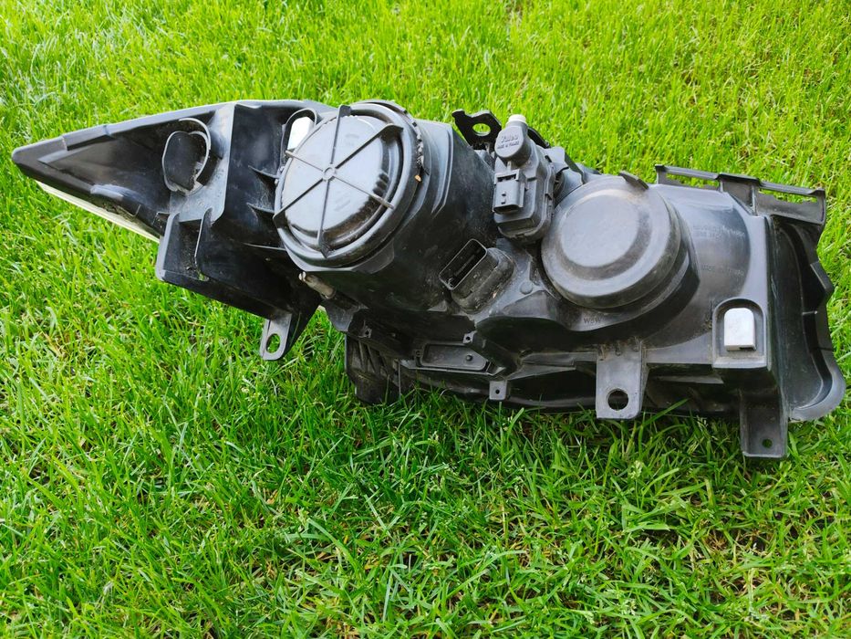 Renault Megane II Lift lampa lewy przód