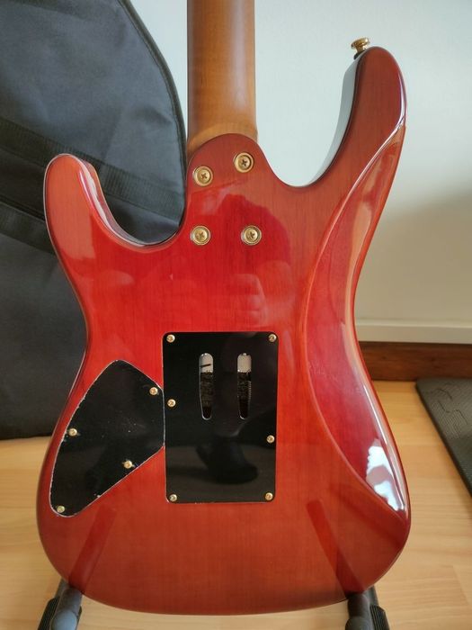 Guitarra Harley Benton Fusion Guitar Max Signature
