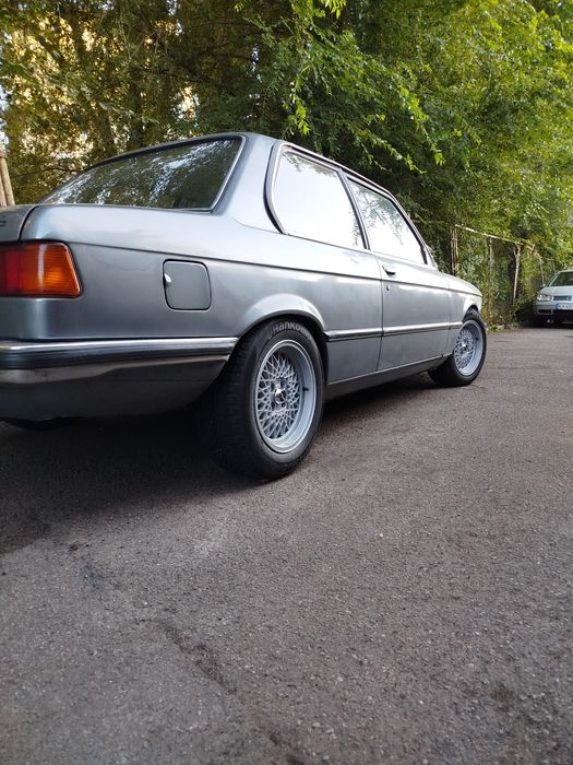 BMW E21 переоформлення
