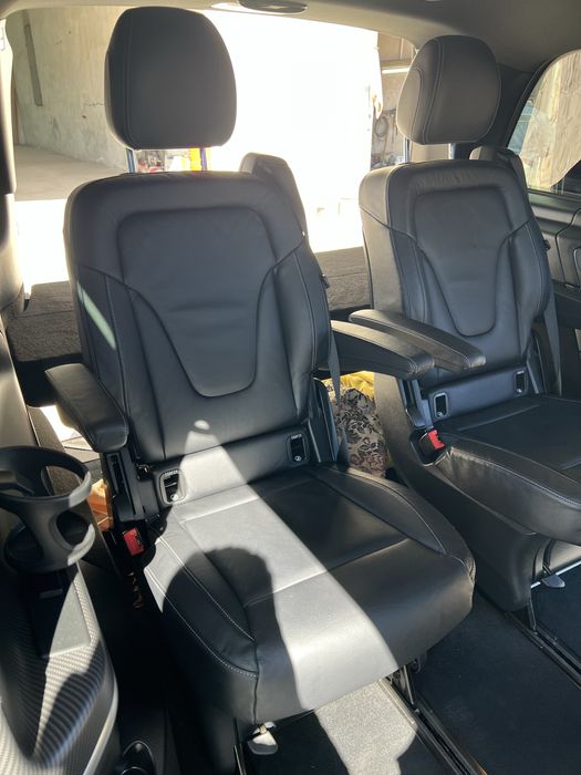 Сидиння V-Class w447 обмінняю дві капітанки на трійку