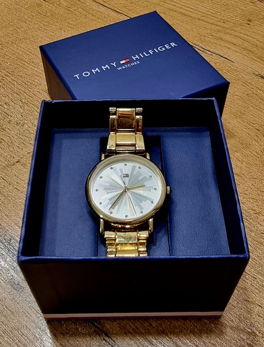 zegarek damski tommy hilfiger