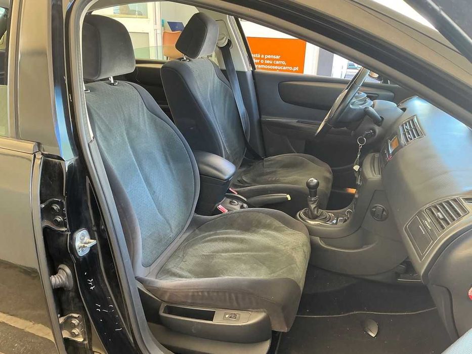 Citroen C4 1.6 HDi Exclusive Nacional com 92.000 Km's