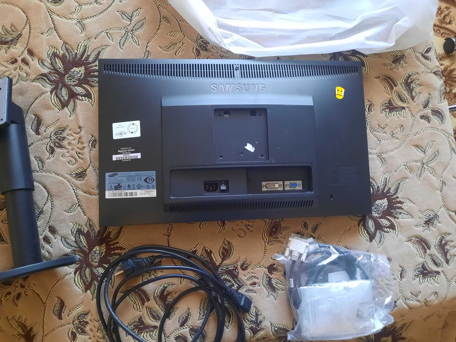 Продам монитор Samsung