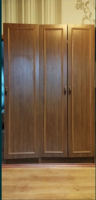 Дитячі меблі в кімнату